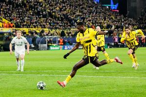 开云平台-吉拉西：金球提名是最好的奖励 去沙特？我只想在多特拿到冠军