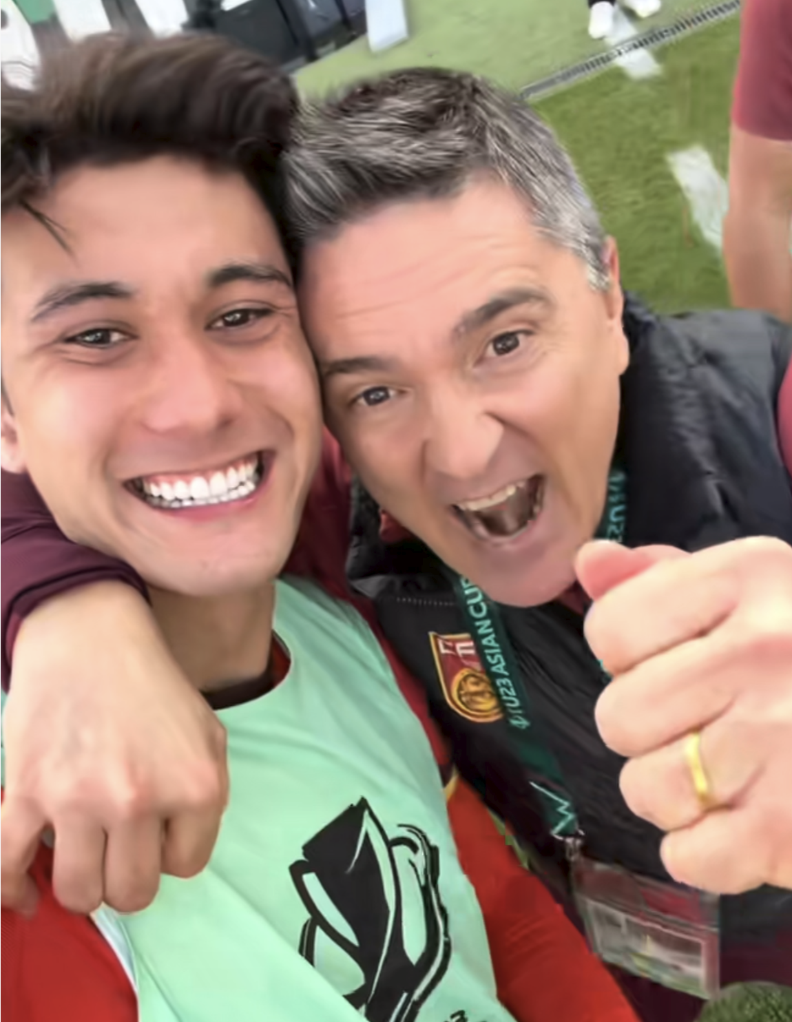 开云官方直播-拜合拉木更新社媒，谈到李昊扑出乌龙头球，用3个字回应太可爱了